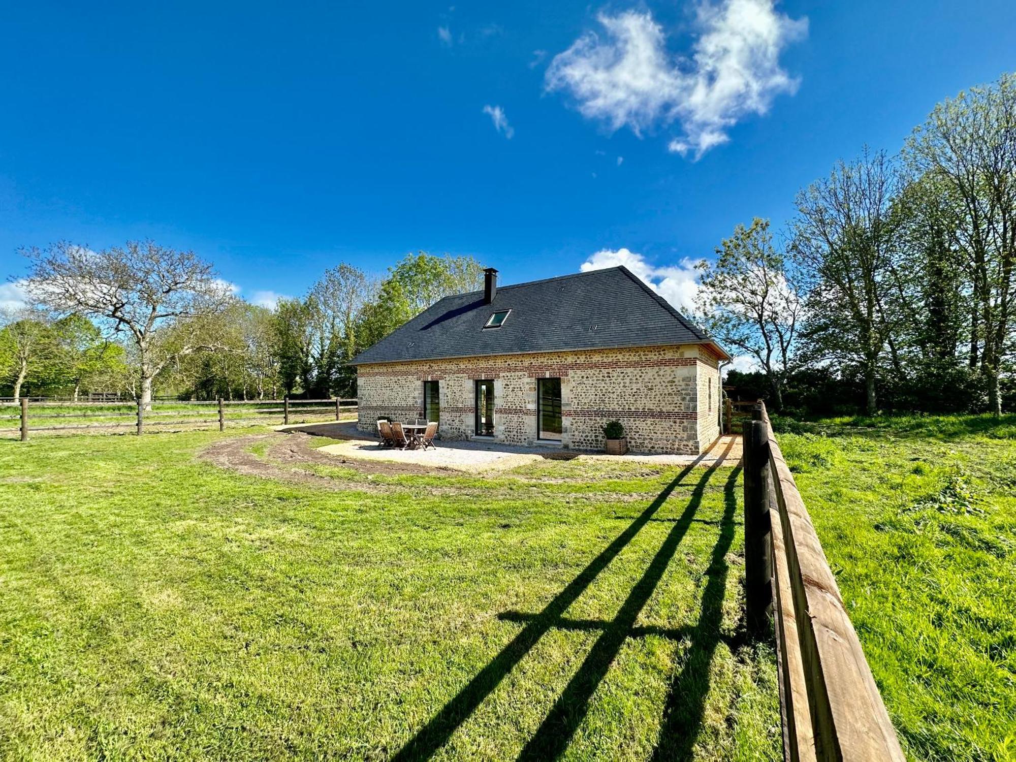 Une Maison D'Hotes Alliant Charme Et Confort Saint-Pierre-du-Val Екстер'єр фото